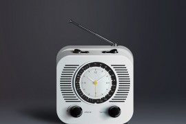 Photoshop制作带有时钟的收音机教程(图文教程)