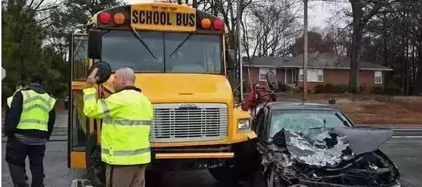 美国校车为何那么安全（图文教程）,美国校车为何那么安全,图文,第6张