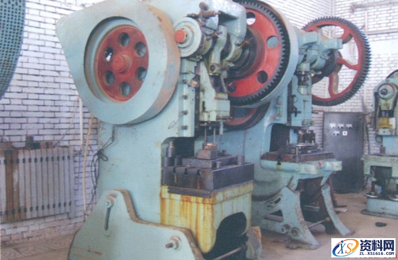 钣金件的制造加工工艺及设计流程,加工,冲孔,第3张 钣金件的制造加工工艺及设计流程,钣金件的设计及制造工艺流程,加工,冲孔,第3张