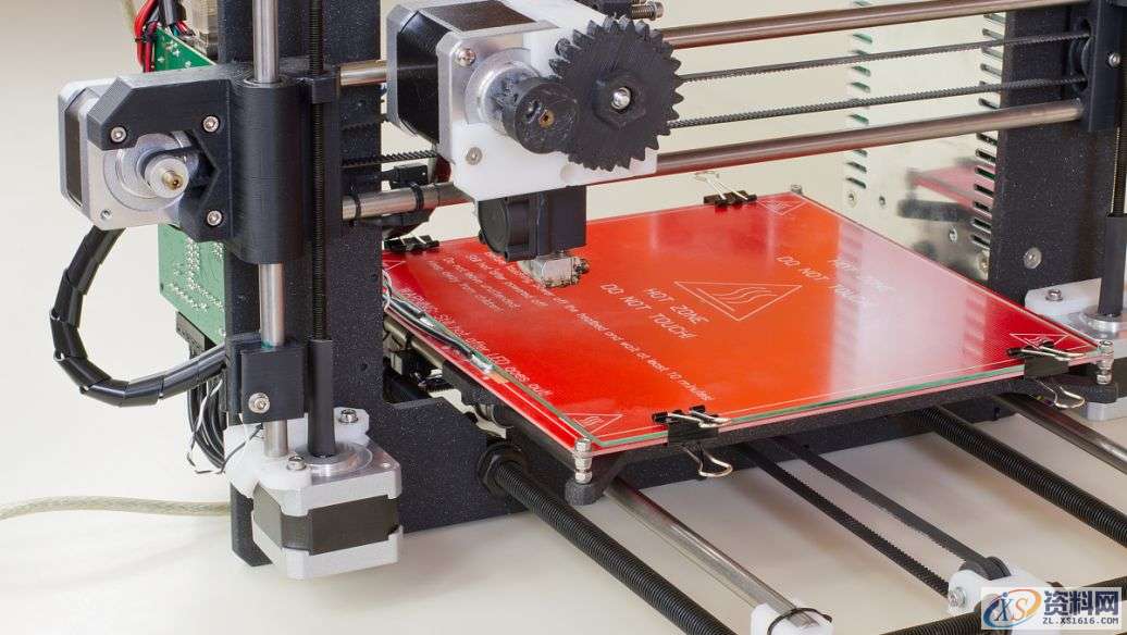 CNC精雕机的应用，玻璃精雕机可以加工什么,精雕,加工,设计培训,第1张