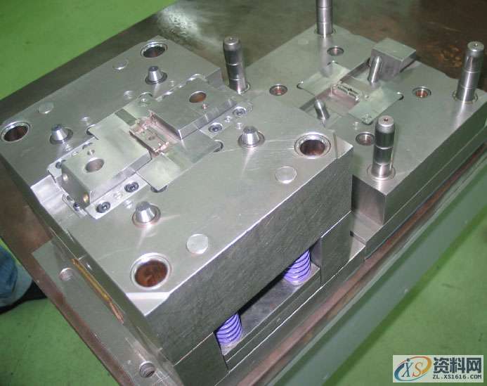 汽车类塑胶模具开关摆动块的注塑模设计重点,开关,第9张