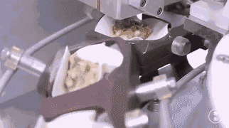 中国七家最震撼的自动化工厂,减少人工成本实现无人工厂规模 ...,第13张 中国七家最震撼的自动化工厂,减少人工成本实现无人工厂规模 ...,中国七家最震撼的自动化工厂,减少人工成本实现无人工厂规模,第13张