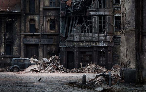 俄电影制片厂真实还原遭二战破坏小镇(图文教程),第7张 俄电影制片厂真实还原遭二战破坏小镇(图文教程),俄电影制片厂真实还原遭二战破坏小镇,第7张