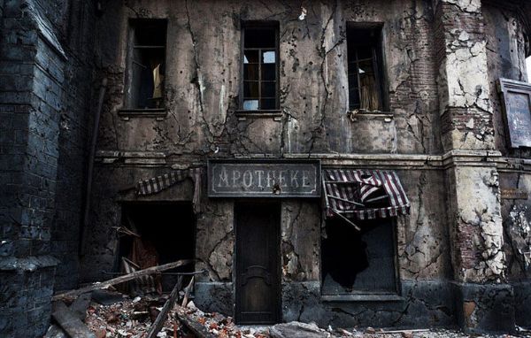 俄电影制片厂真实还原遭二战破坏小镇(图文教程),第5张 俄电影制片厂真实还原遭二战破坏小镇(图文教程),俄电影制片厂真实还原遭二战破坏小镇,第5张