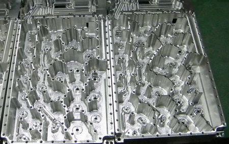 模具制造对加工中心的要求,模具,设计,模具设计,第2张 模具制造对加工中心的要求,src=http___img.qy6.com_new2_caozhongwen81_1306564074.jpg&refer=http___img.qy6.jpg,模具,设计,模具设计,第2张